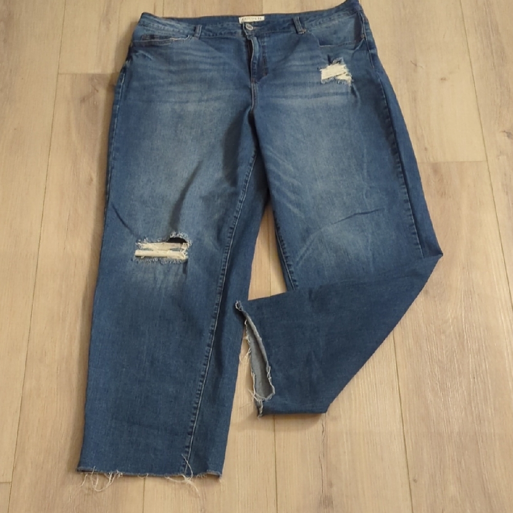 Eloquii Distressed Jeans - 16
